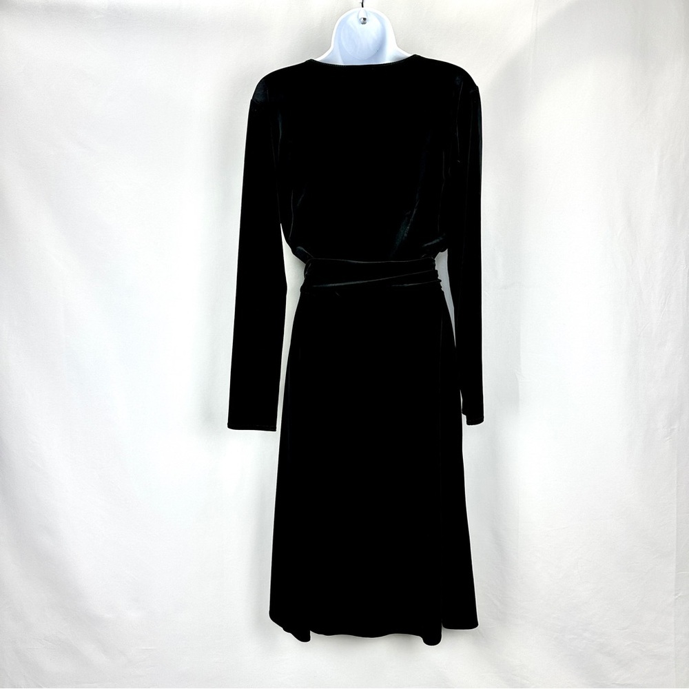 Talbots Black Velvet Long Sleeve Dress with Belt Mid-length Velvet Size 10 - Picture 2 of 4